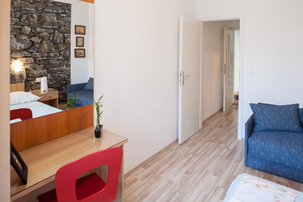 Holiday Home Porat Podgora Rom bilde